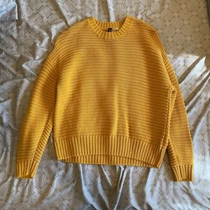 H&M Yellow Knitted Sweater